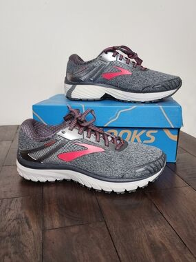 Brooks DNA Women's Gray & Pink Running Sneakers Sz 6.5 Casual Athletic Workout